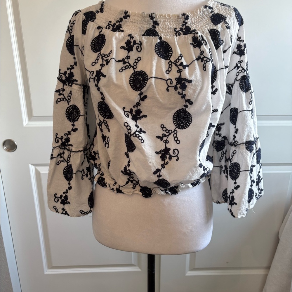 Boho Chic Off-Shoulder Blouse - Black & Cream- black embroidery!